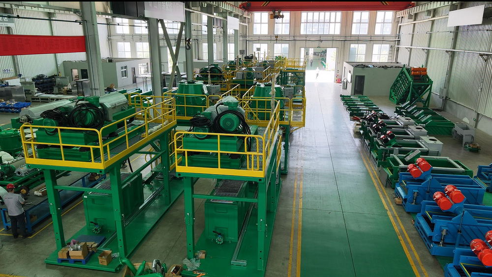 2026.10.08  Decanter Centrifuge